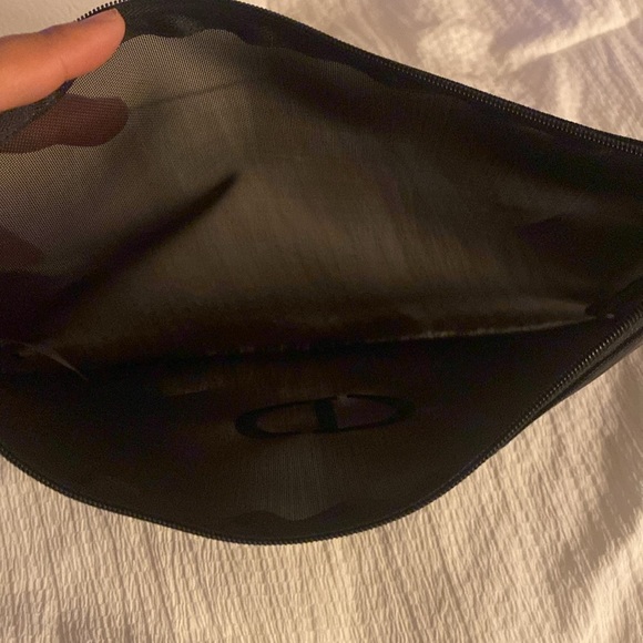 Dior Pouch - Picture 5 of 5